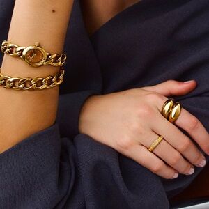 Hey Harper Natalie Flower Ring